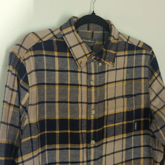 Eddie Bauer Men's Blue Yellow Tan Plaid Flannel Button Down Shirt Medium - Picture 2 of 8